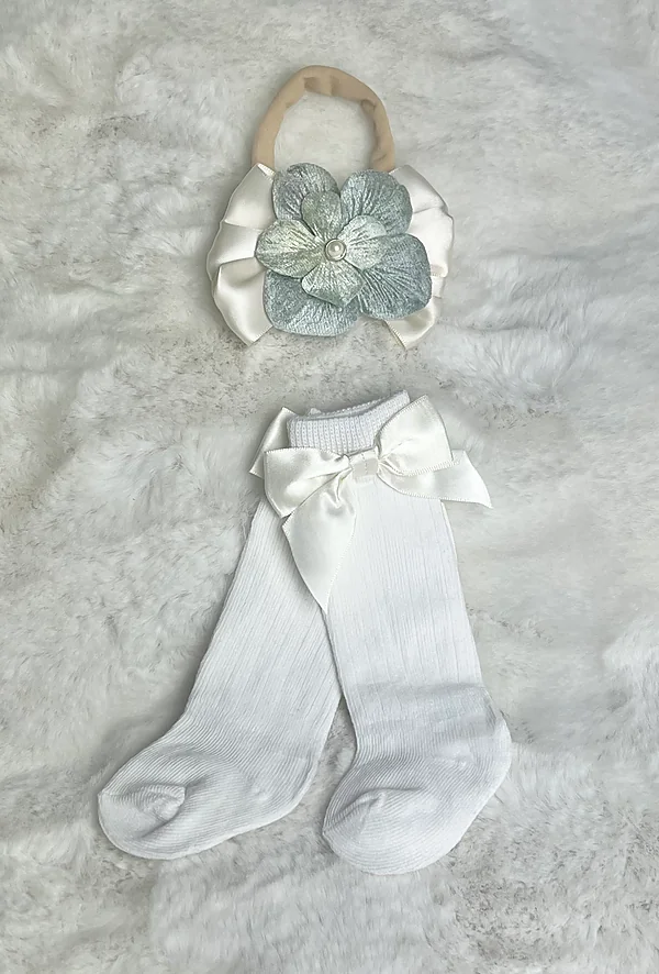 white accessory bundle reborn doll accessory