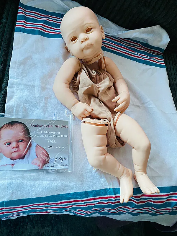yael reborn doll by realisticbabydollsbyjm