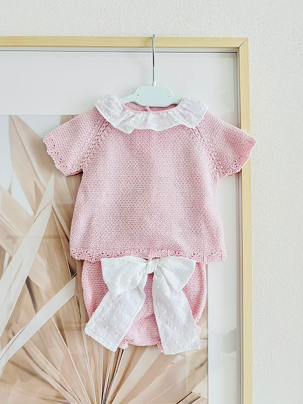 knit outfit with bow reborn doll accessory